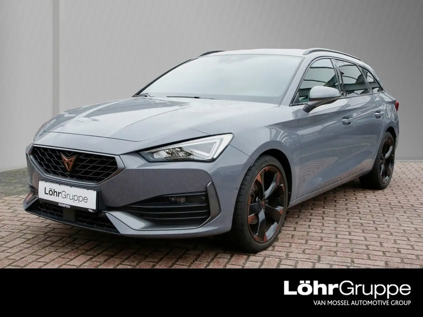 CUPRA Leon ST 1.5 eTSI DSG 18" AHK Navi+VC ACC LED RFK+PDC... Grau - 1