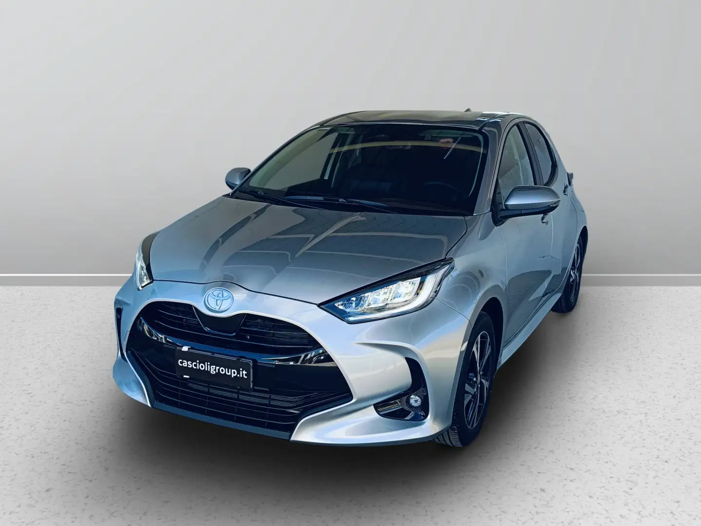 Toyota Yaris 1.5 Hybrid Trend Grigio - 1