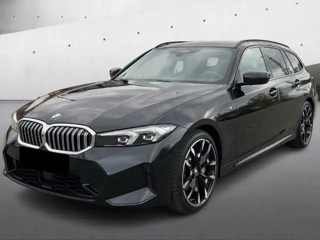BMW 330 330d Touring mhev 48V xdrive MSport Pro auto 2025