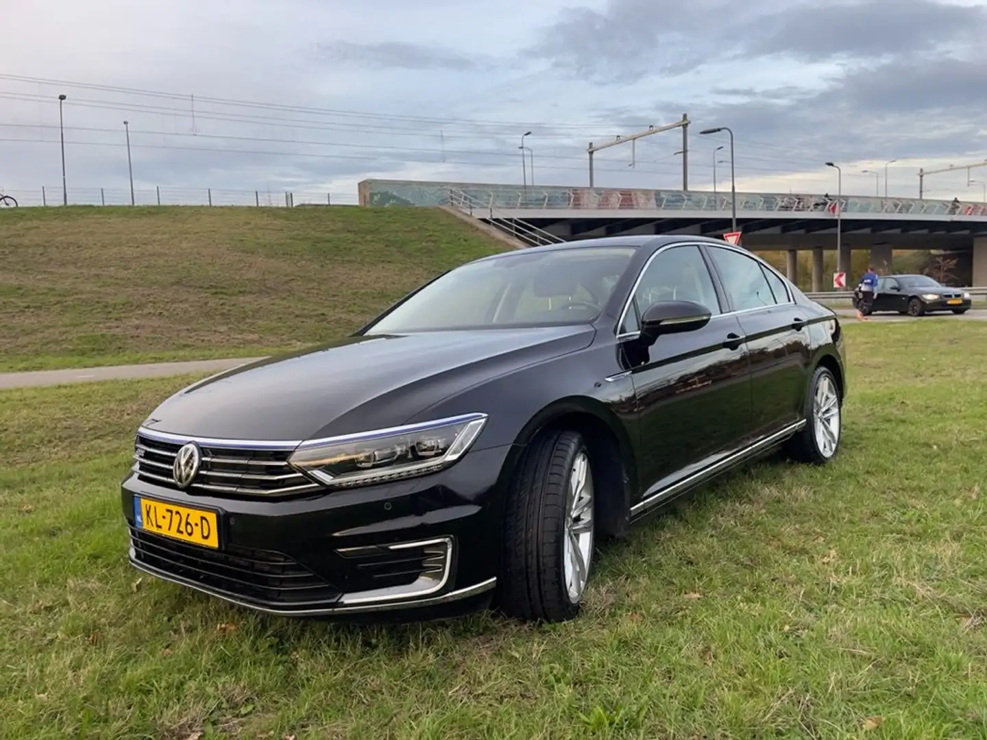 Volkswagen Passat 1.4 TSI GTE Highline Zwart - 1