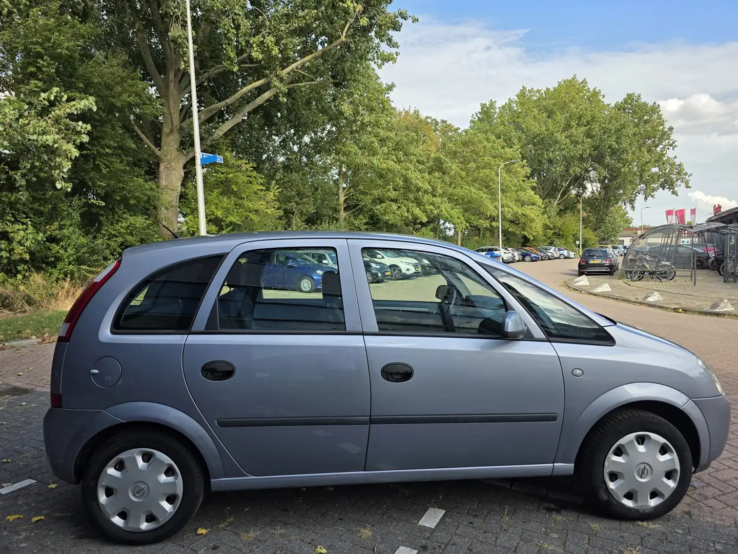 Opel Meriva 1.4-16V Enjoy new apk 5 DR Grijs - 2