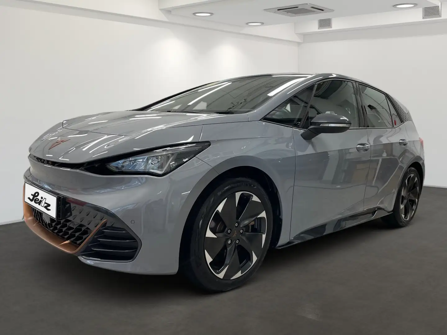 CUPRA Born *LED*BEATS*KAMERA*NAVI*SITZH* Grijs - 2