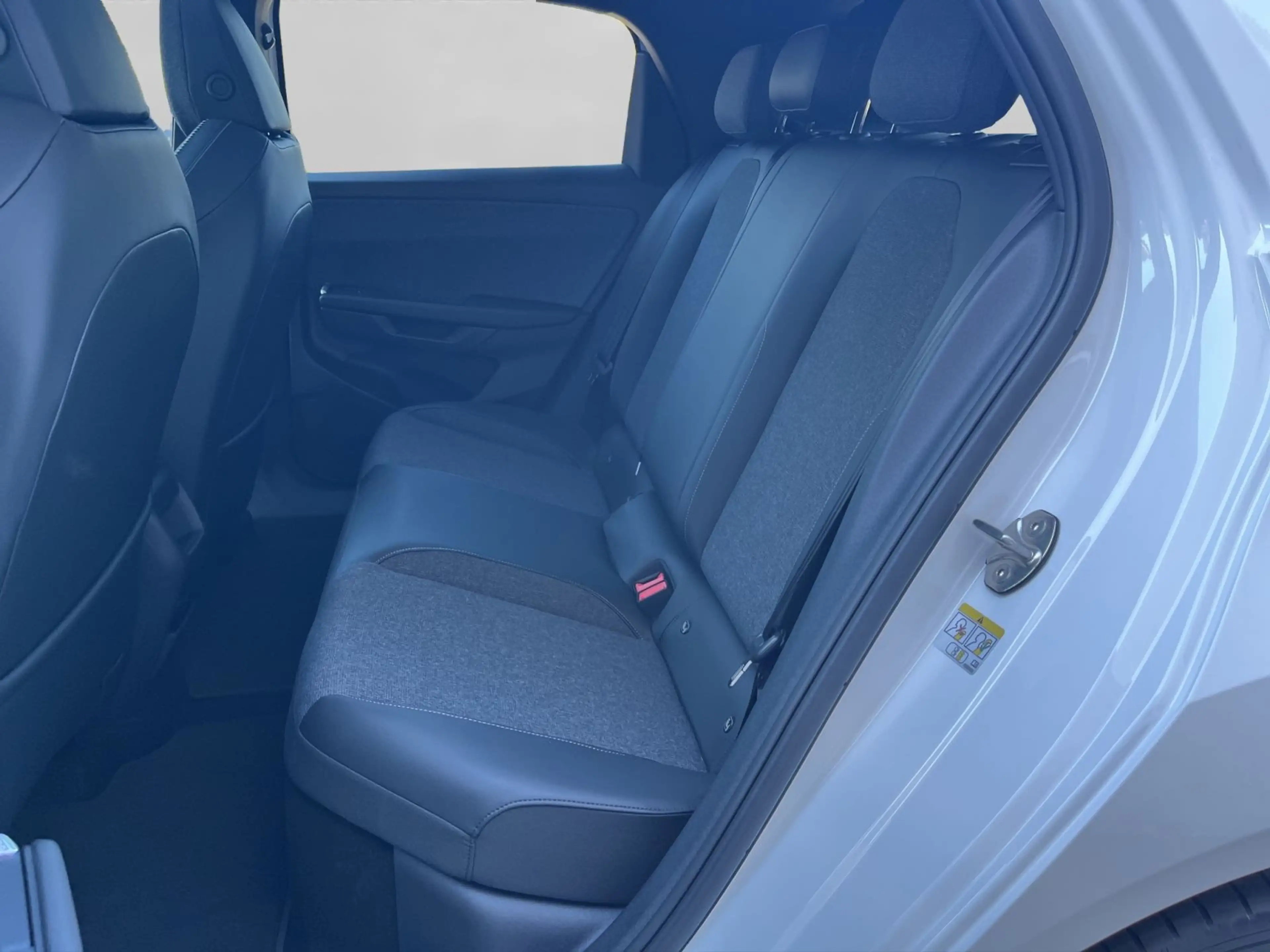 Volkswagen ID. Polo ID.Polo Style Launch Pano+AHK+Matrix+ACC+Navi+Ka — photo 14