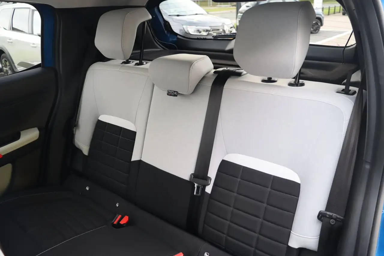 Citroen C3 1.2 Hybrid 110pk Max Automaat | Camera | Navigatie 19