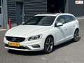 Volvo V60 2.4 D6 AWD Plug-In Hybrid R-Design , Panoramadak Wit - thumbnail 1