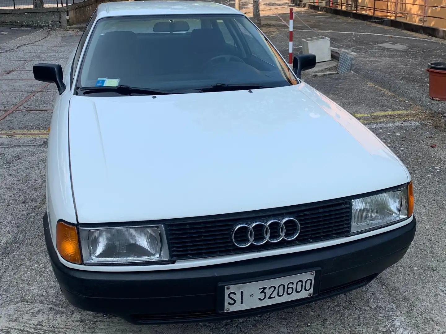 Audi 80 1.8 S - 1