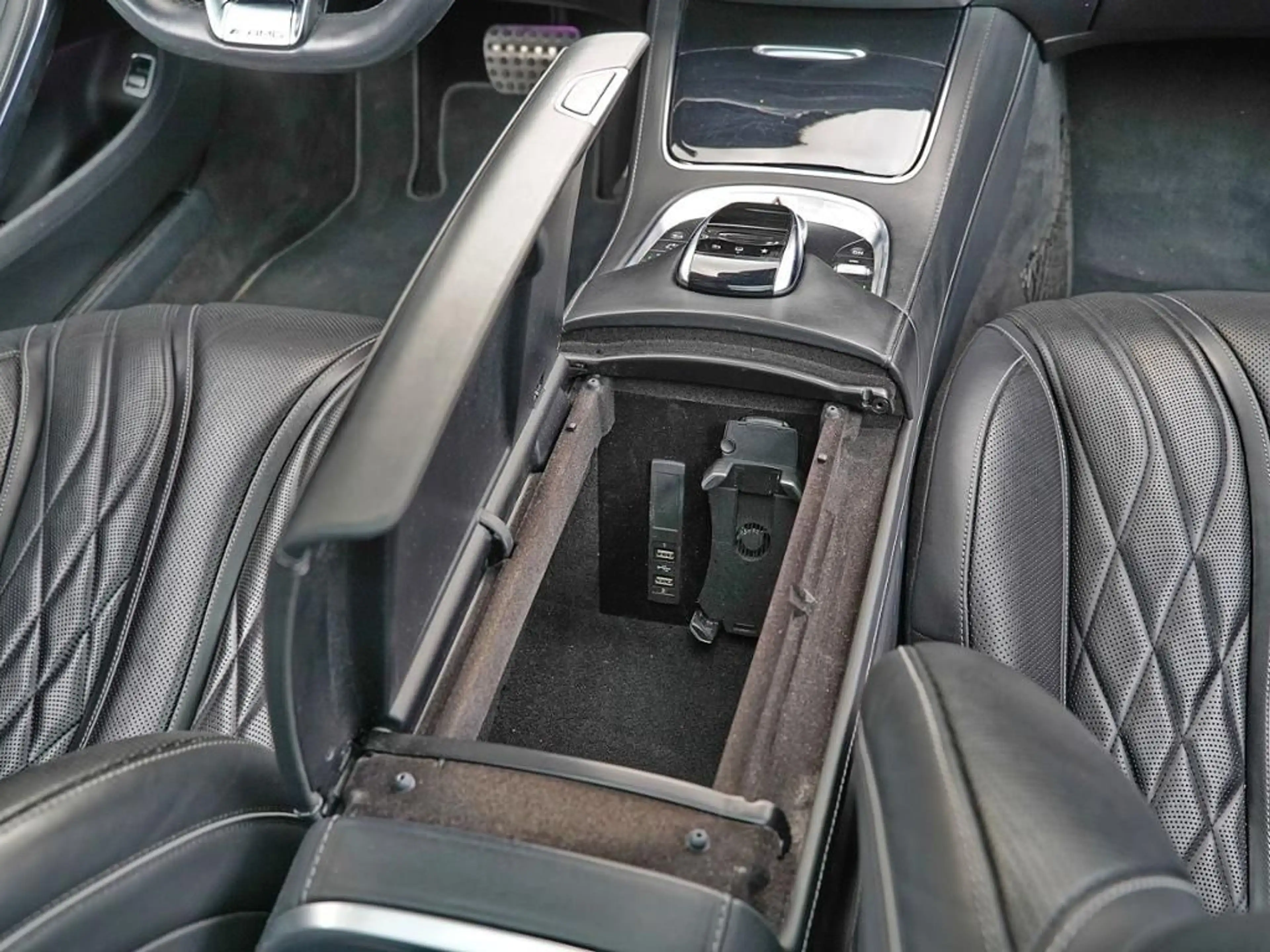 Mercedes-Benz S 63 AMG AMG S 63 4MATIC Coupé BURM+PANO+STANDHZG+HEADUP — photo 10