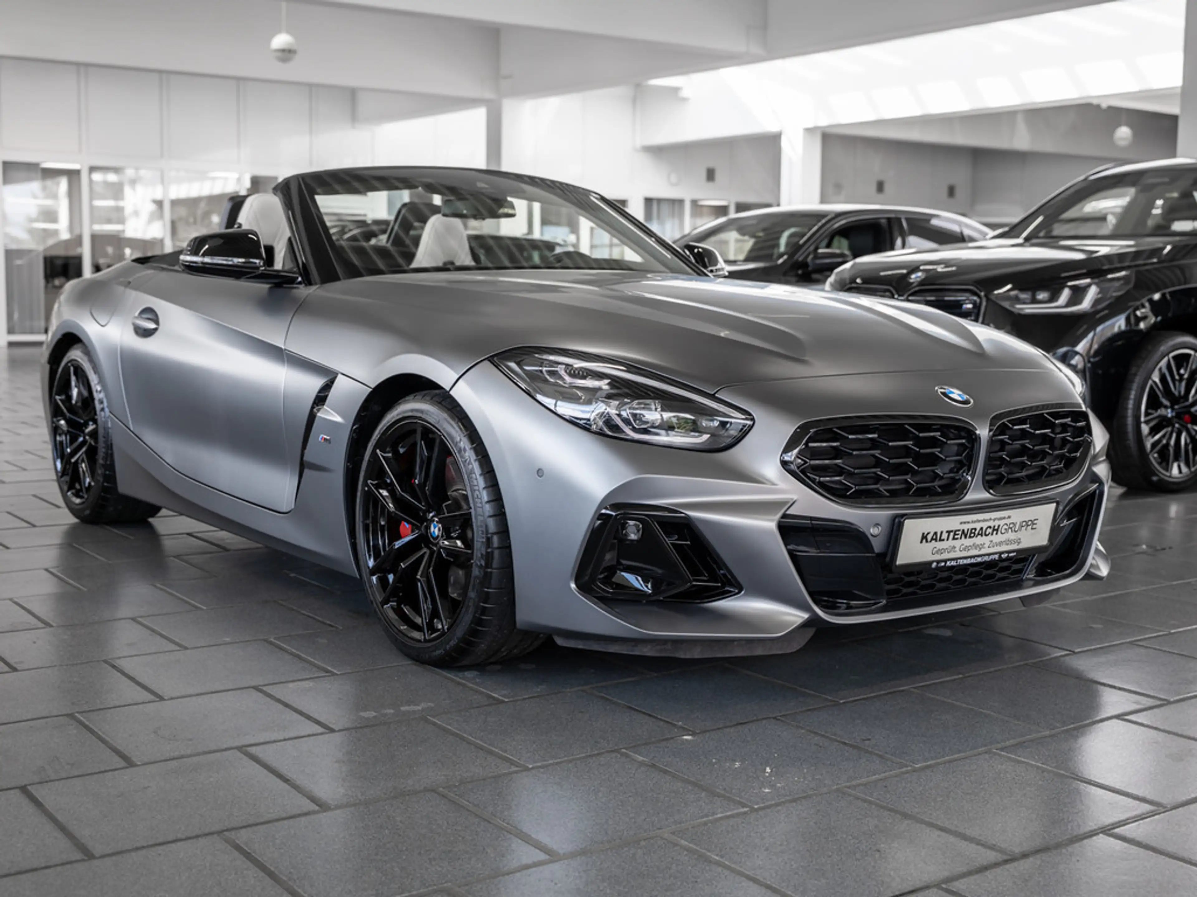 BMW Z4 sDrive 30i HUD LED ACC W-LAN NAVI H/K SHZ — photo 5
