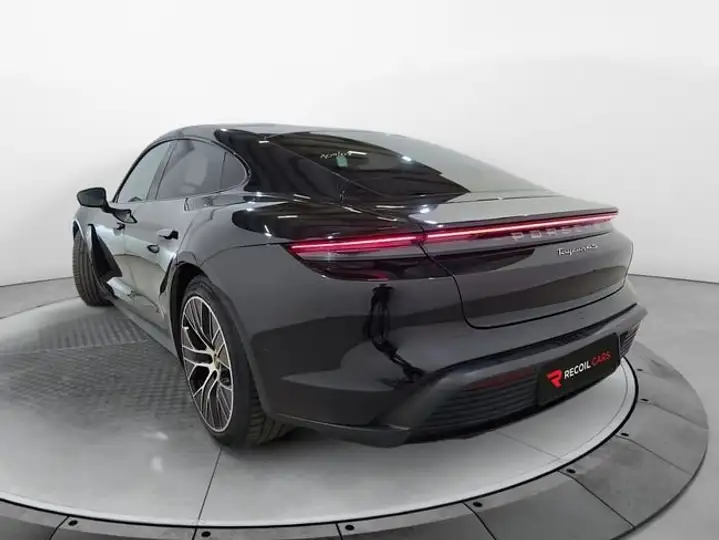 Porsche Taycan 4S 2022, foto 15