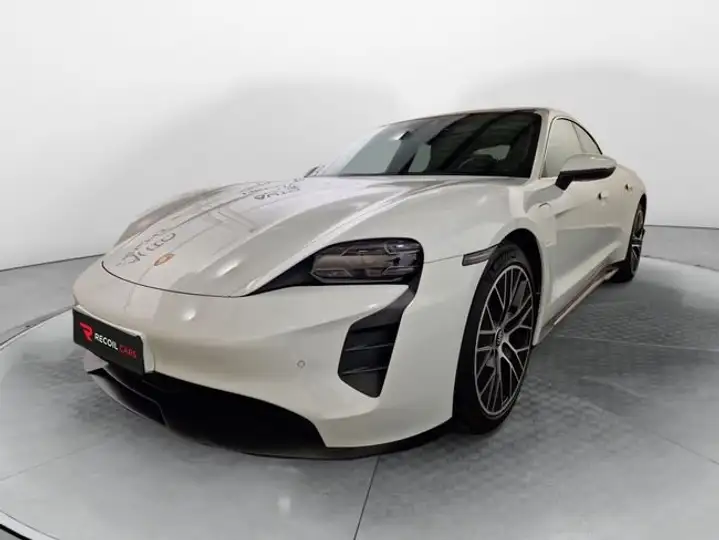 Porsche Taycan 4S 2022, foto 3