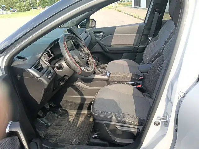 Renault Captur view 10
