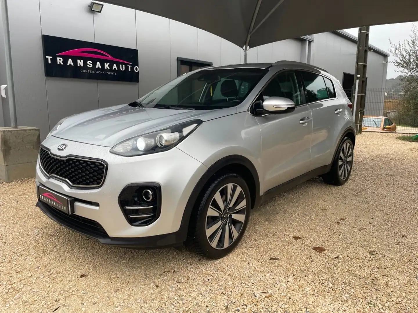 Kia Sportage 1.7 CRDi 115 ISG 4x2 Active / Attelage Gris - 1