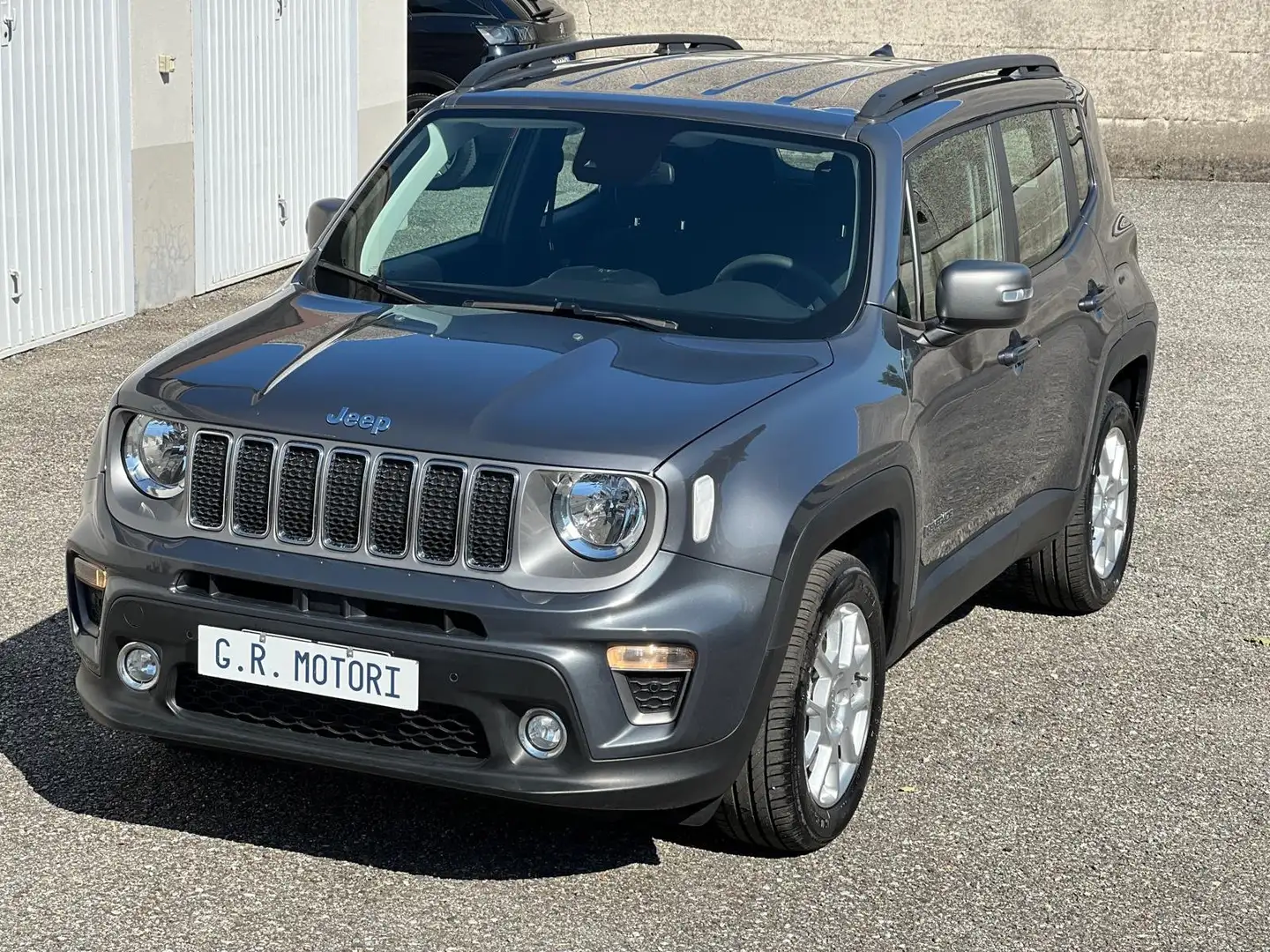 Jeep Renegade Renegade 2019 1.3 t4 phev Limited 4xe at6 Серый - 1
