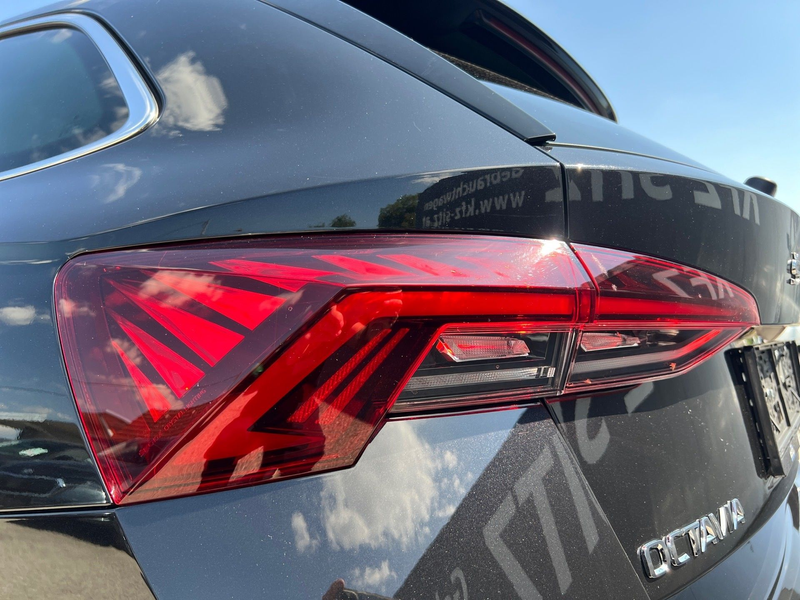 Skoda Octavia Combi 2,0 TDI 4x4 Style DSG | AHK — photo 40
