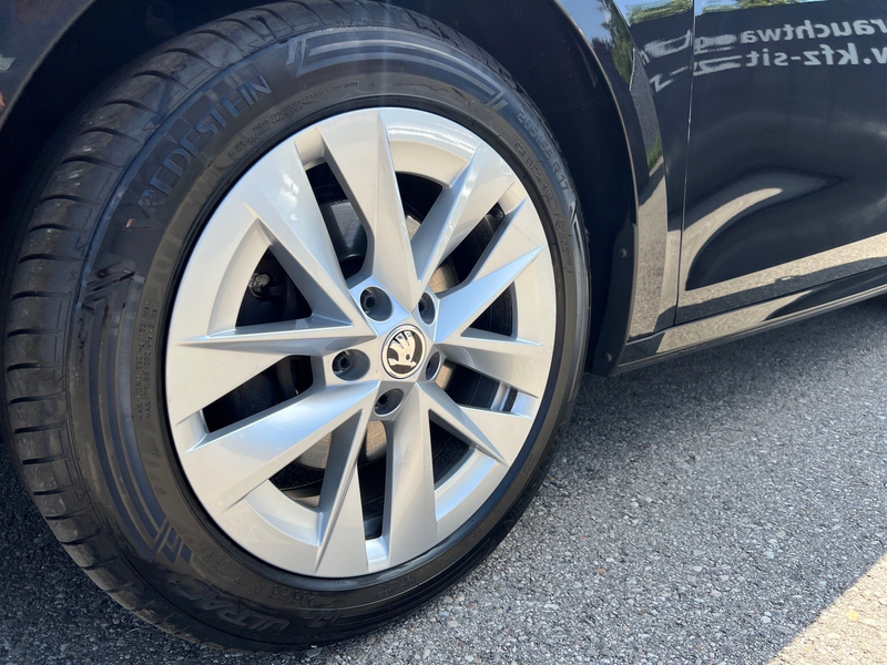 Skoda Octavia Combi 2,0 TDI 4x4 Style DSG | AHK — photo 38