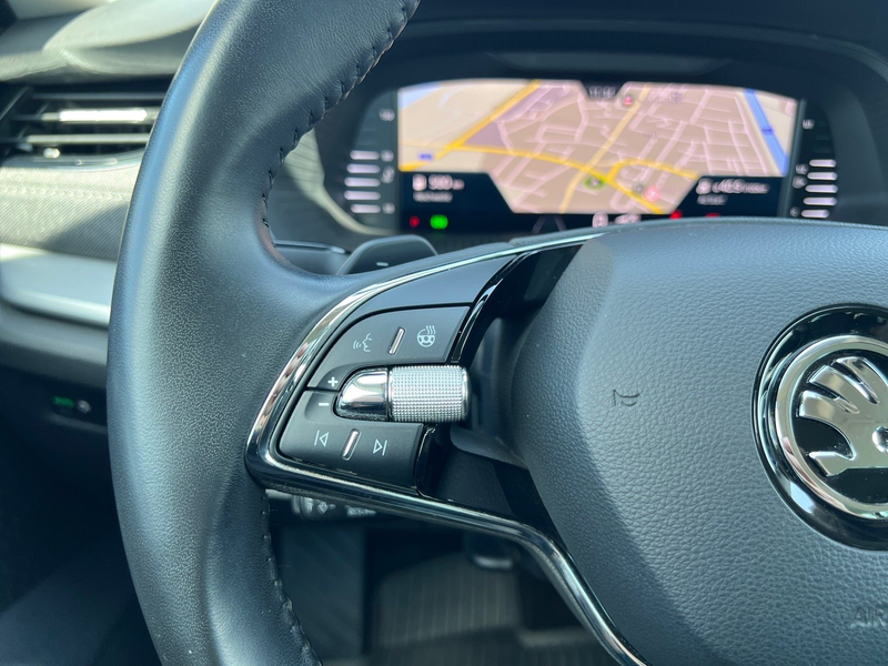 Skoda Octavia Combi 2,0 TDI 4x4 Style DSG | AHK — photo 45
