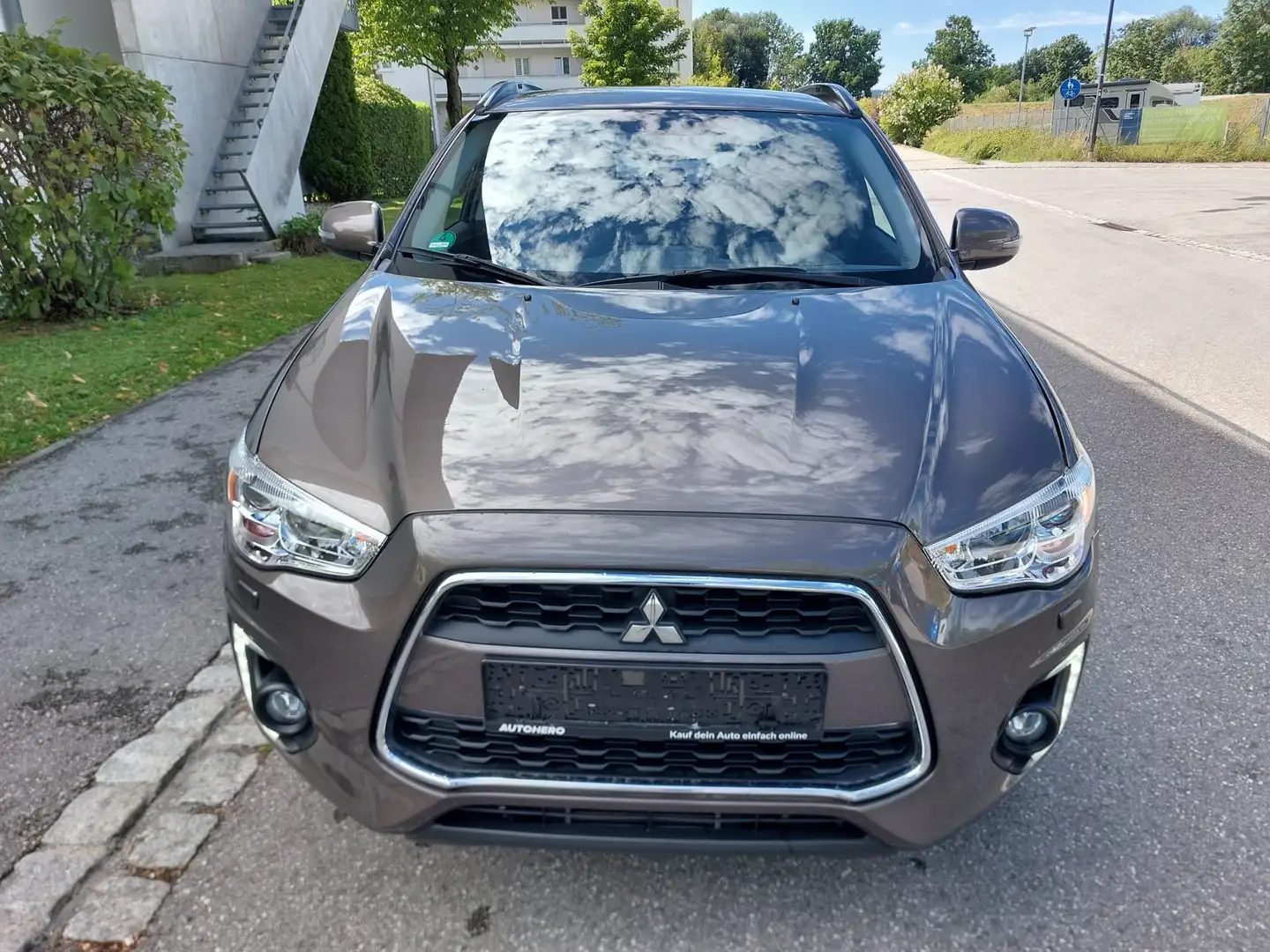 Mitsubishi ASX Diamant Edition 4WD Automatik"Xenon" Maro - 2