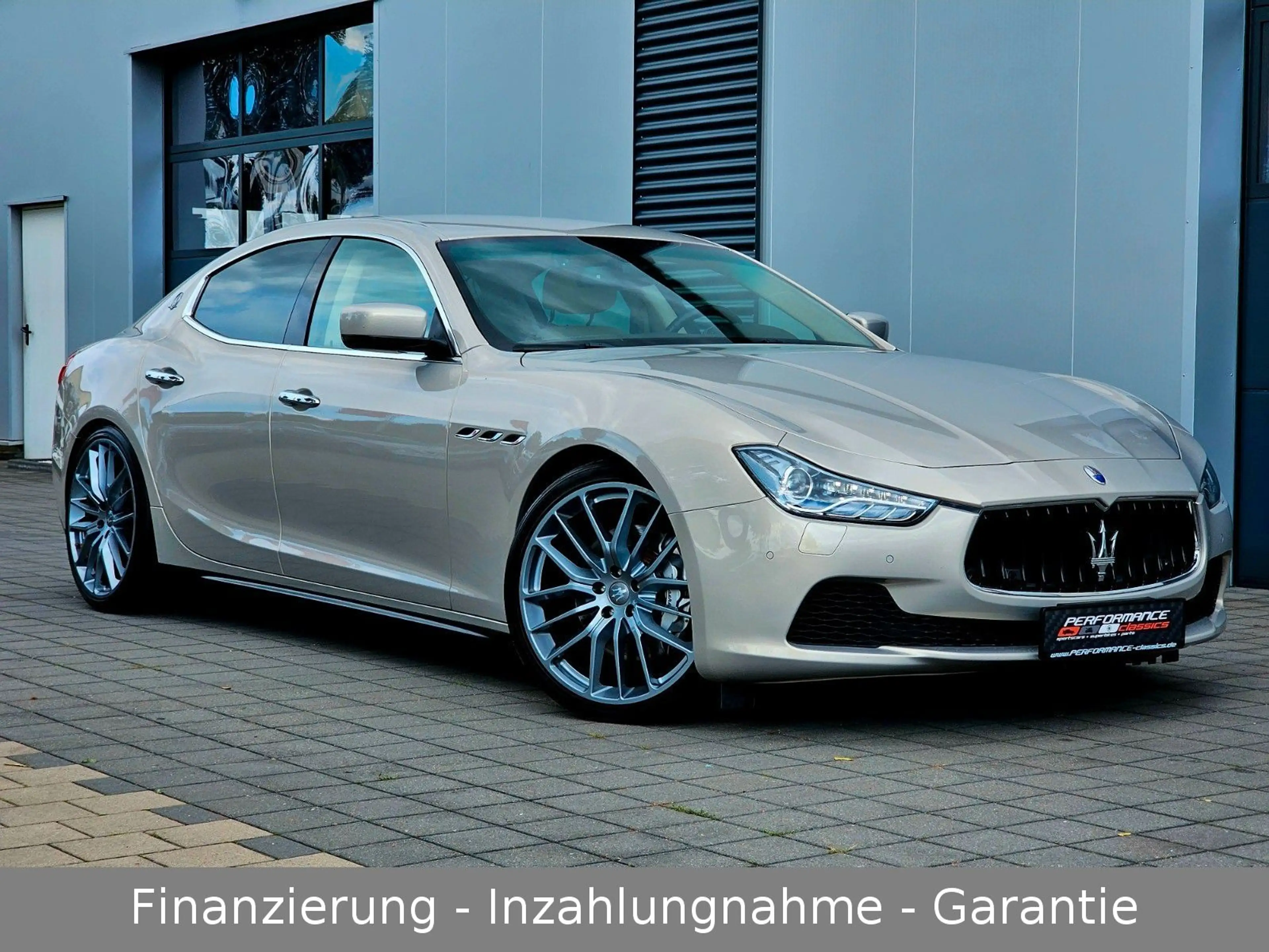 Maserati Ghibli 3.0 V6 S Automatik aus 1. Hand 21 Zoll!!!
