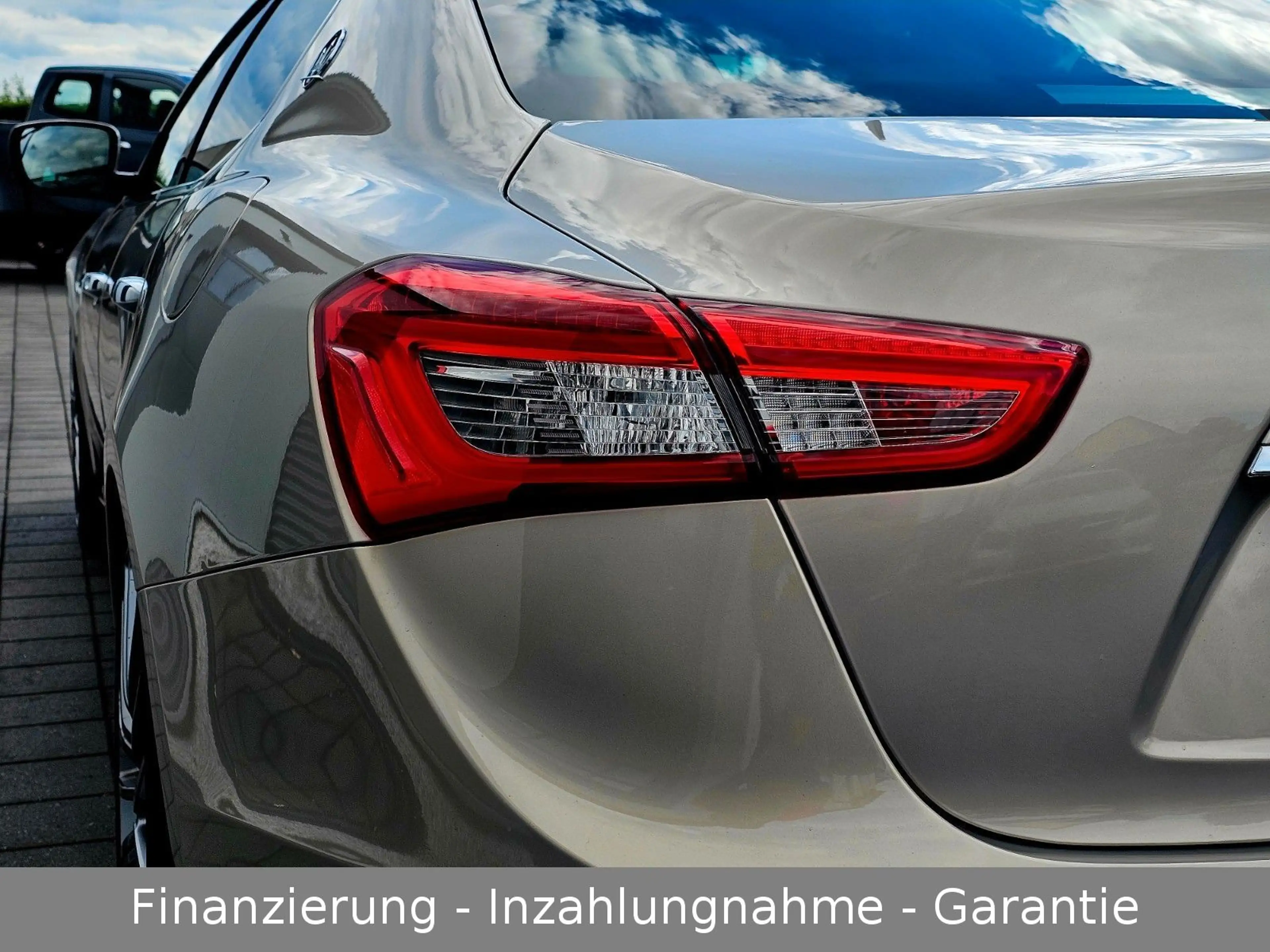 Maserati Ghibli 3.0 V6 S Automatik aus 1. Hand 21 Zoll!!! — photo 13