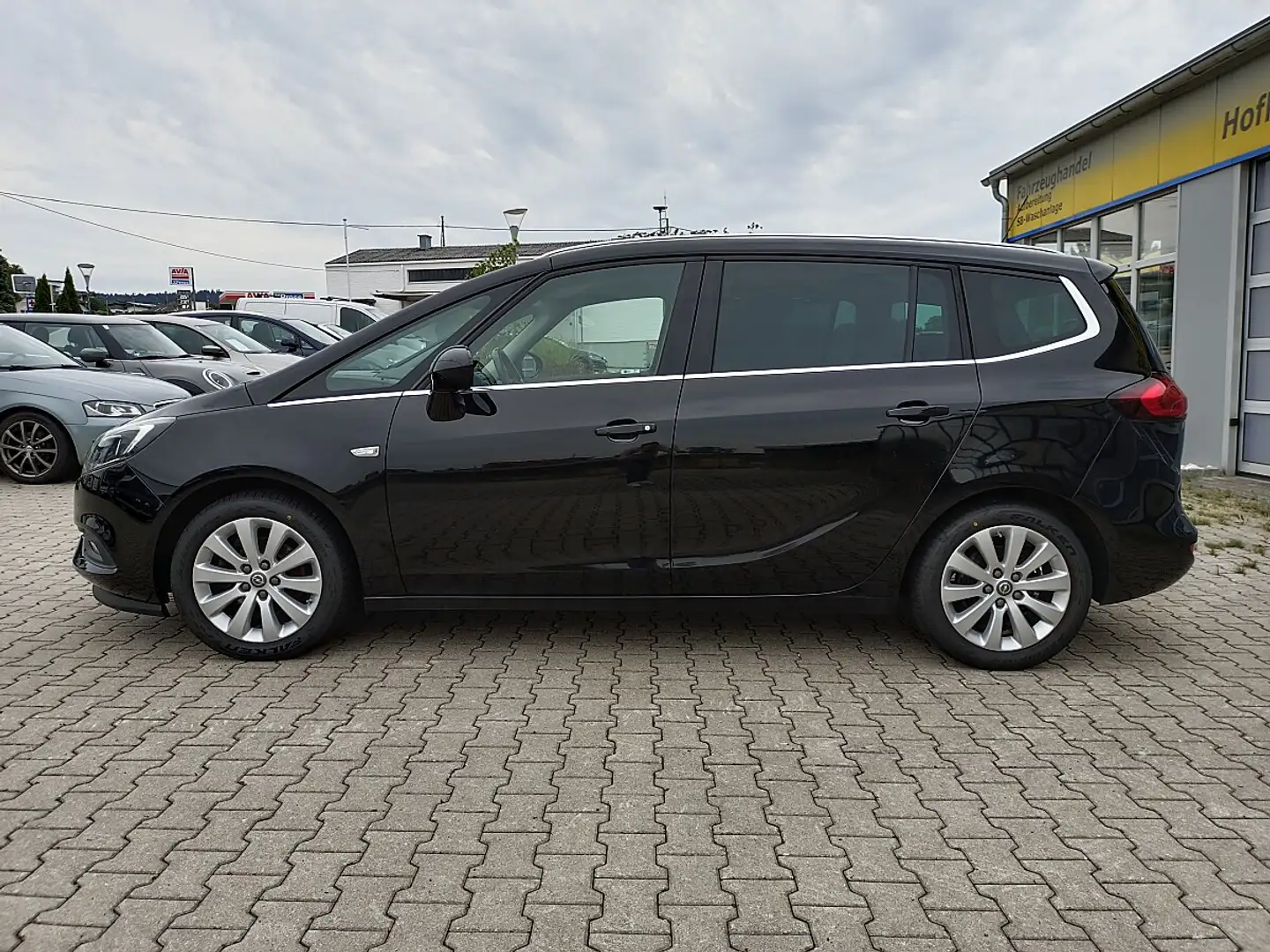 Opel Zafira 1,4 Turbo ECOTEC Innovation Start/Stop *7-Sitze... Schwarz - 2