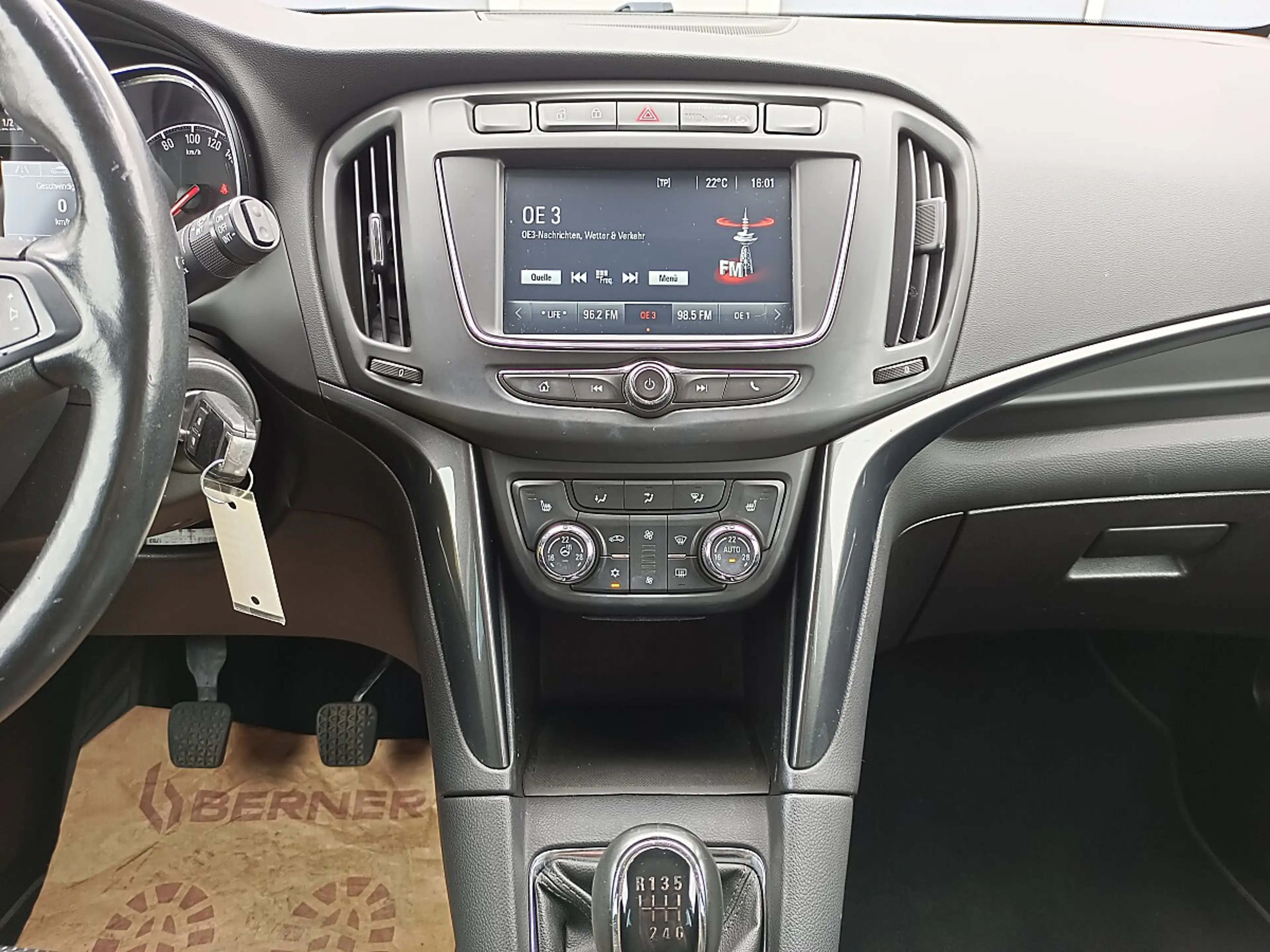 Opel Zafira 1,4 Turbo ECOTEC Innovation Start/Stop *7-Sitze... — photo 11