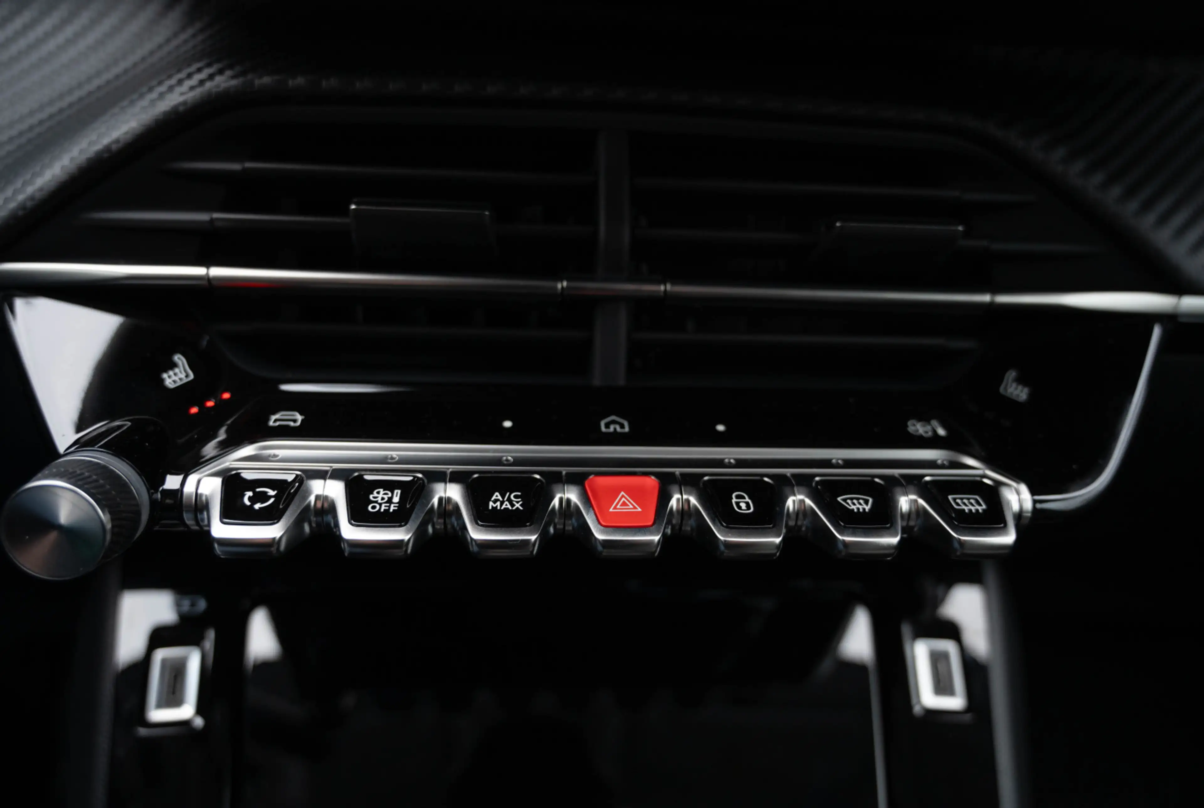 Peugeot 208 ALLURE PureTech 100 PS *DRIVE-ASSIST*NAVI* — photo 9