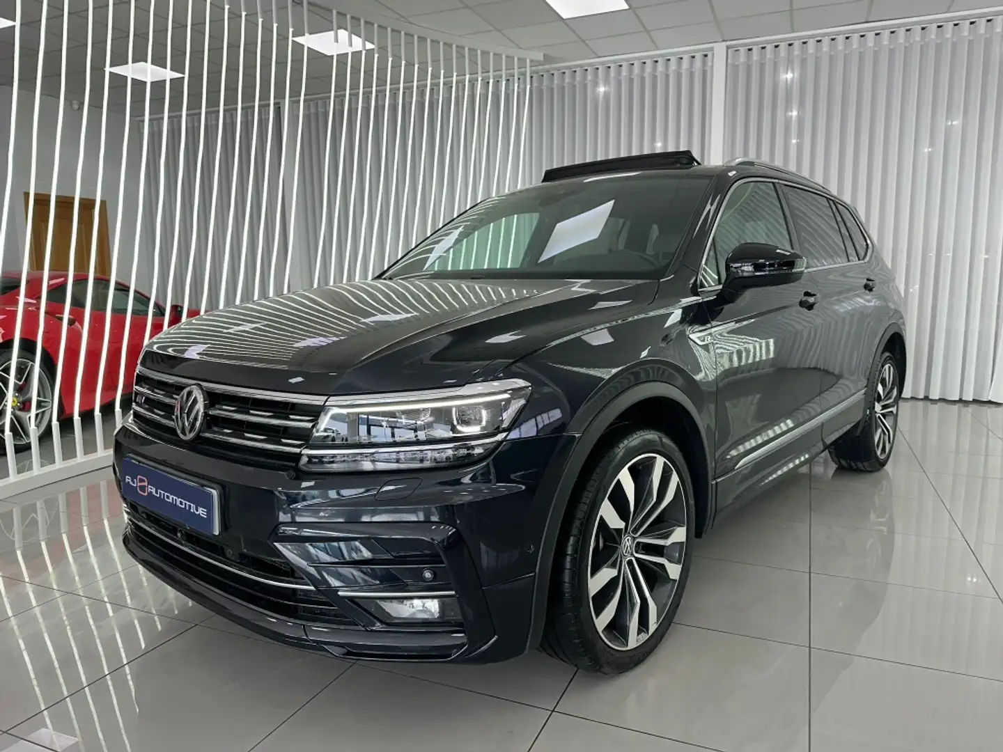 Volkswagen Tiguan Allspace 2.0TDI Sport 4M DSG 140kW Negro - 1