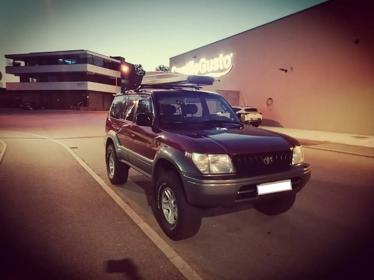 Toyota Land Cruiser VZJ95 Prins LPG VSI 2.0 Gasanlage, foto 1