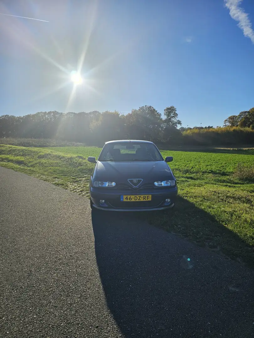 Alfa Romeo 145 1.6 Twin Spark Blau - 1