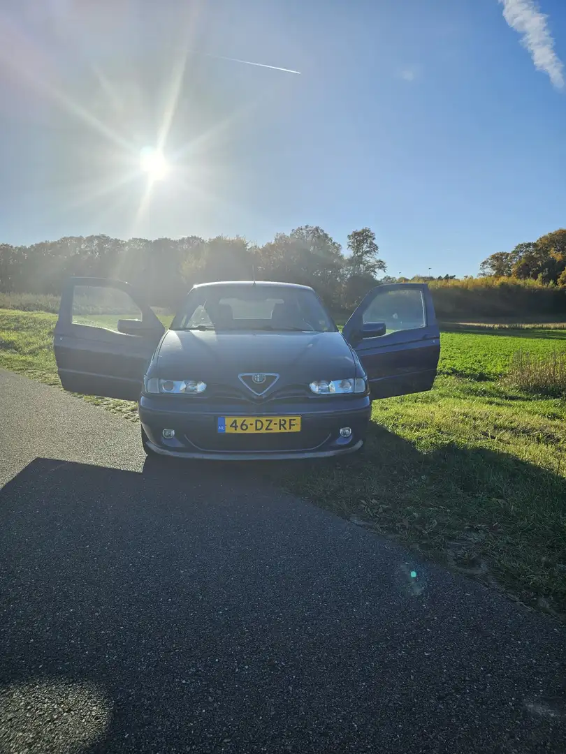 Alfa Romeo 145 1.6 Twin Spark Blau - 2