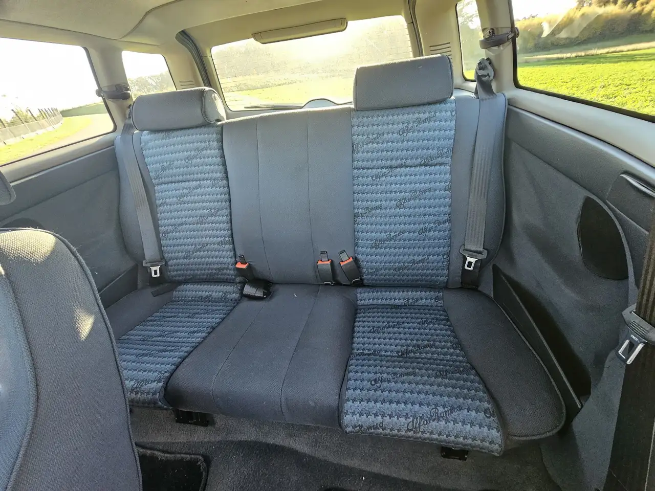 Alfa Romeo 145 1.6 Twin Spark, foto 11