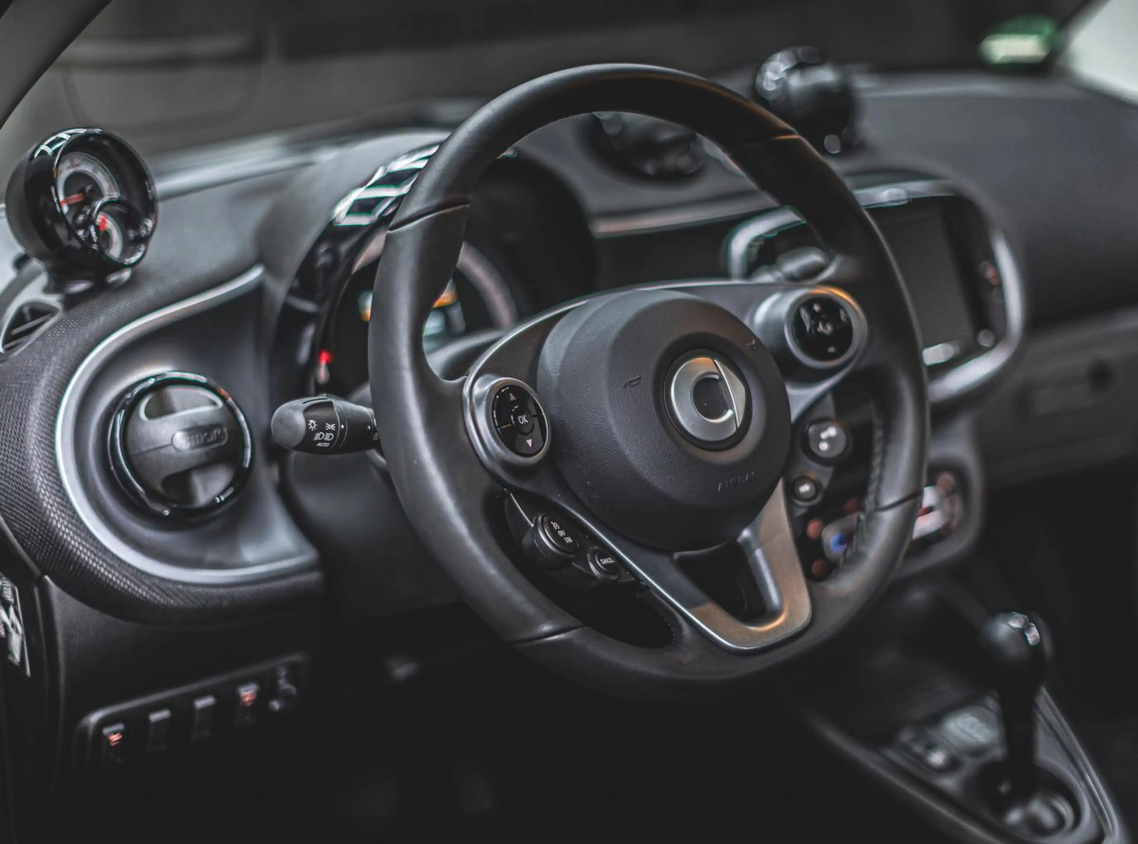 smart forTwo EQ passion Exlusive: DRIVE, BABY, DRIVE! — photo 14
