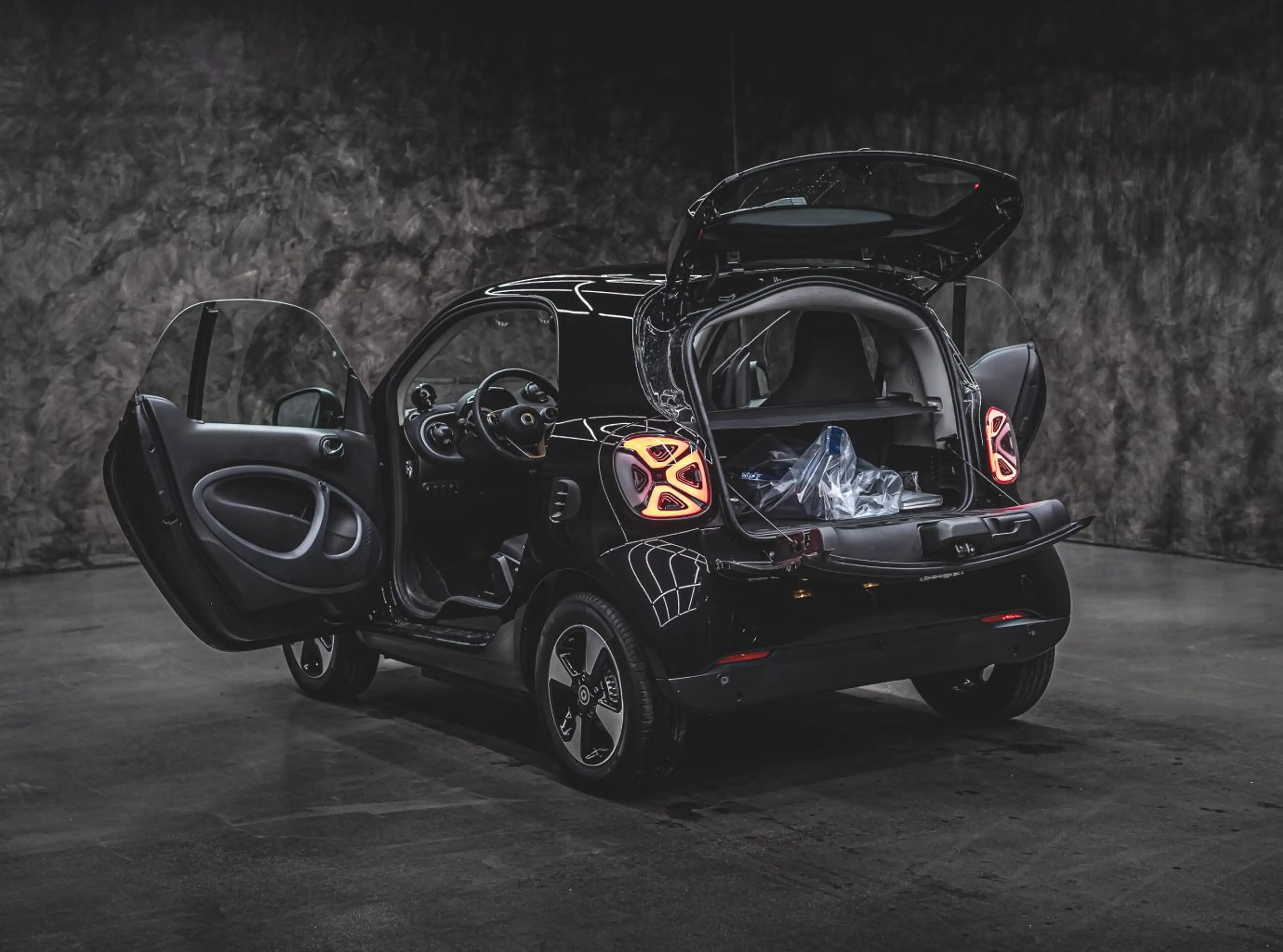 smart forTwo EQ passion Exlusive: DRIVE, BABY, DRIVE! — photo 8