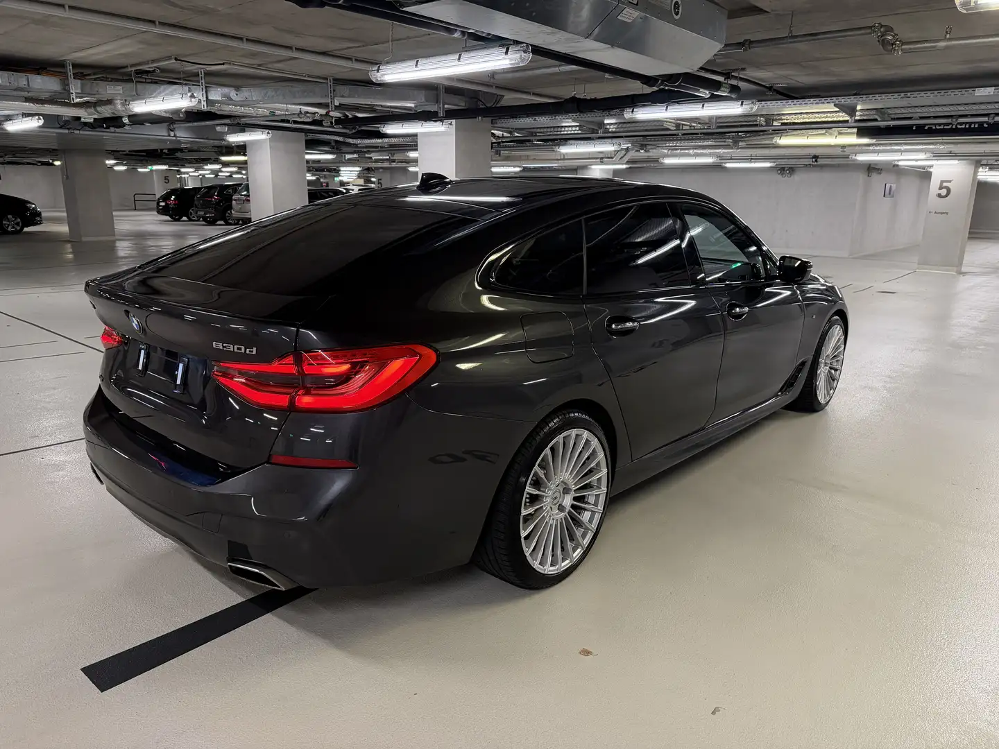 BMW 630 630d M xDrive Gran Turismo BMW-Garantie Dashcam Grau - 2
