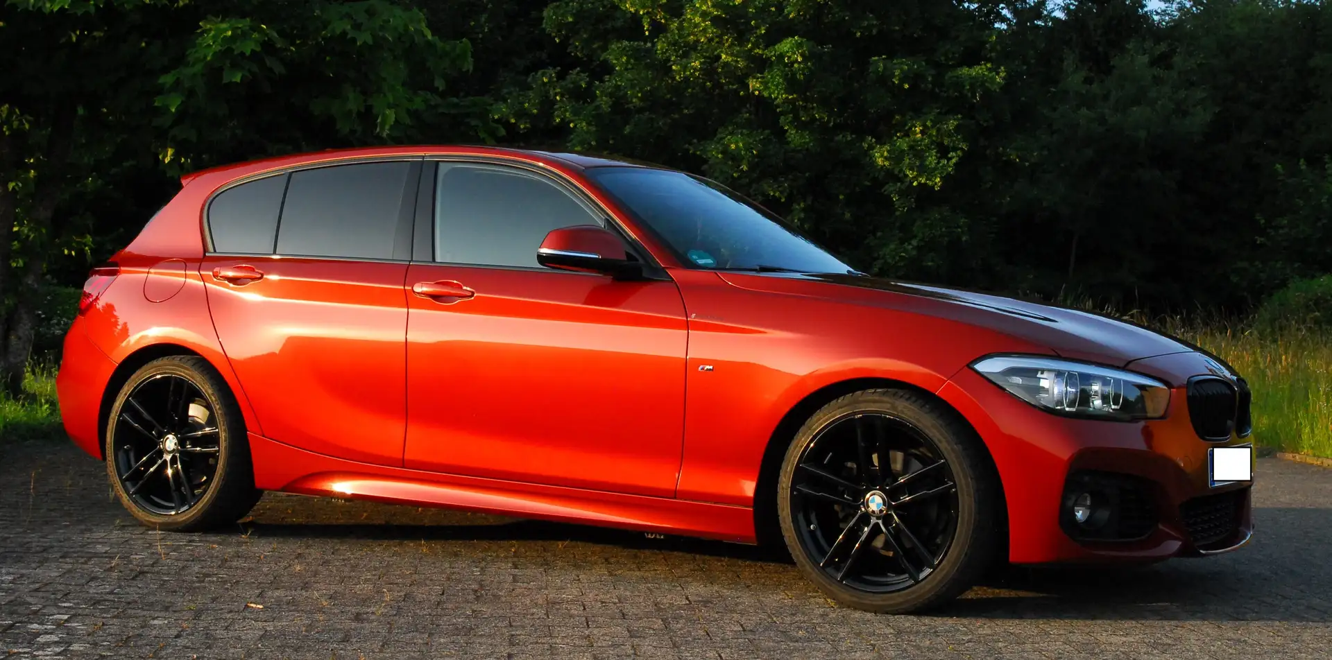 BMW 118 118iM Sport Orange - 1