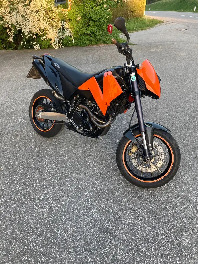 KTM 640 Duke Orange - 1
