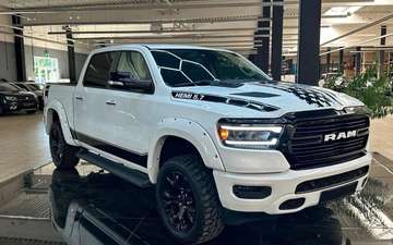 1500 Hemi 5.7 Laramie