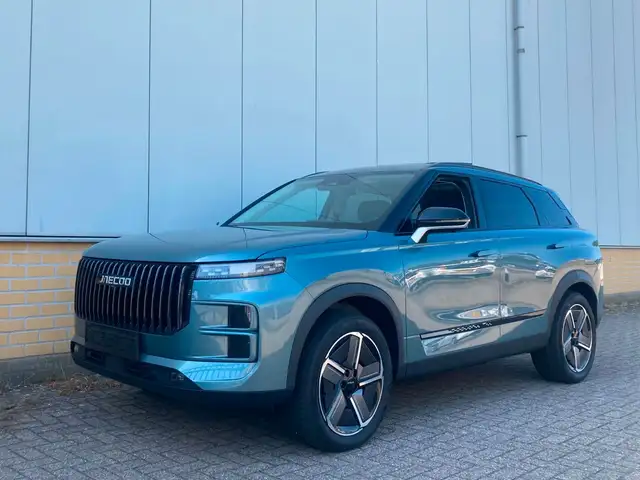 Jaecoo J7 view 3