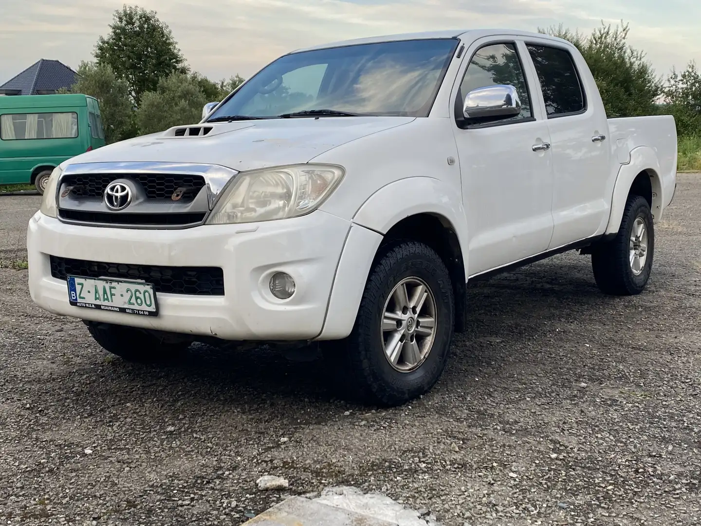 Toyota Hilux 4x4 Double Cab Automatic Climatise avons 2 choix Blanc - 1