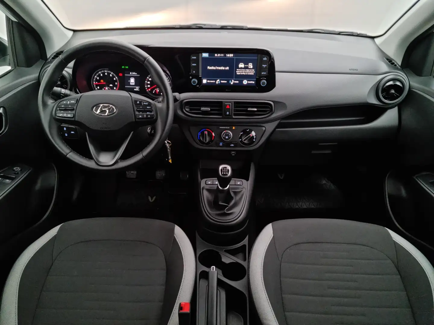 Hyundai i10 1.0 Comfort 5-zits / Navigatie via Android Auto/Ap Wit - 2