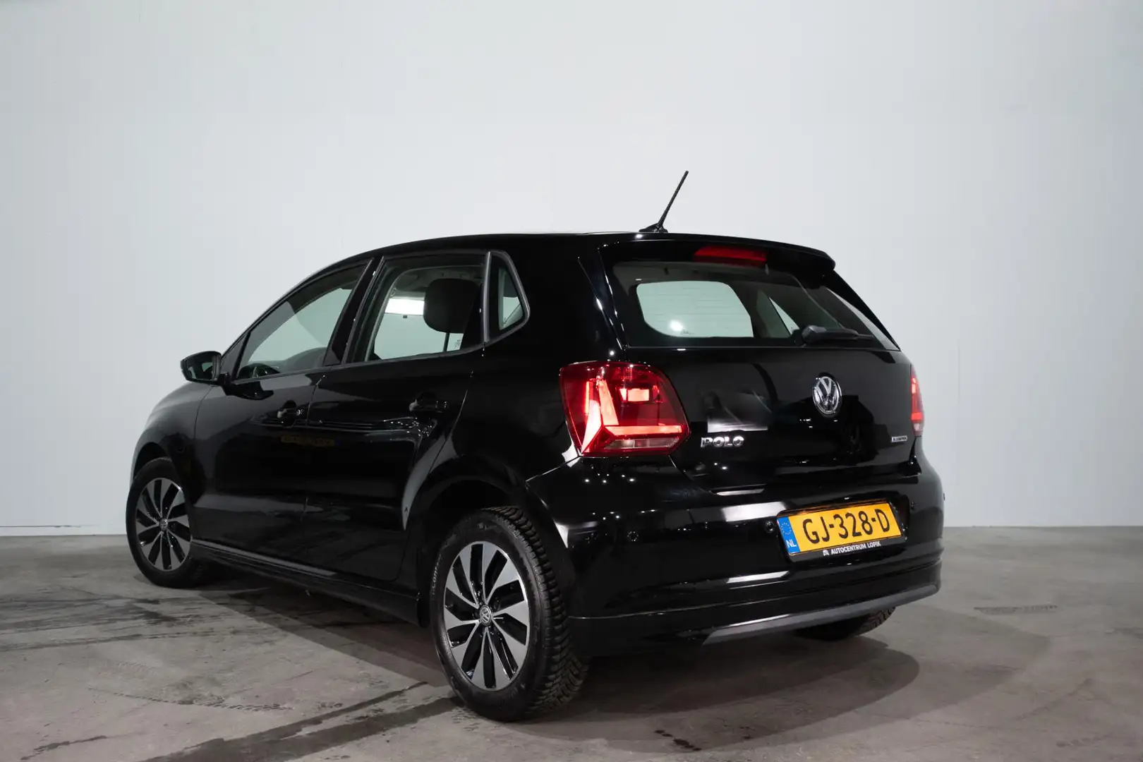 Volkswagen Polo 1.0 BlueMotion Edition *Apple Carplay*NAP* Schwarz - 2