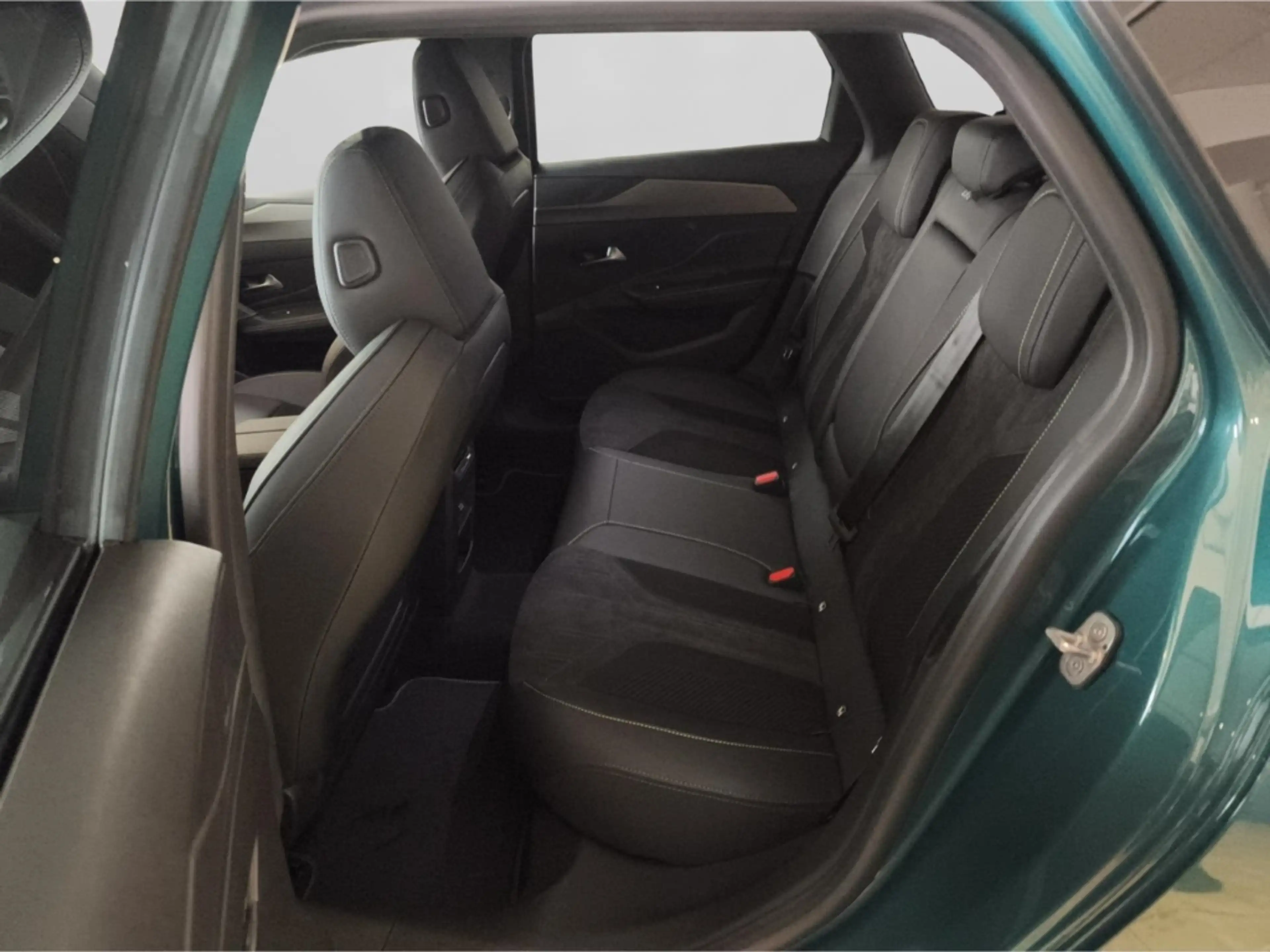 Peugeot 308 SW GT 1.5 BlueHDi 130 EU6e AHK-abnehmbar Navi Digi — photo 13