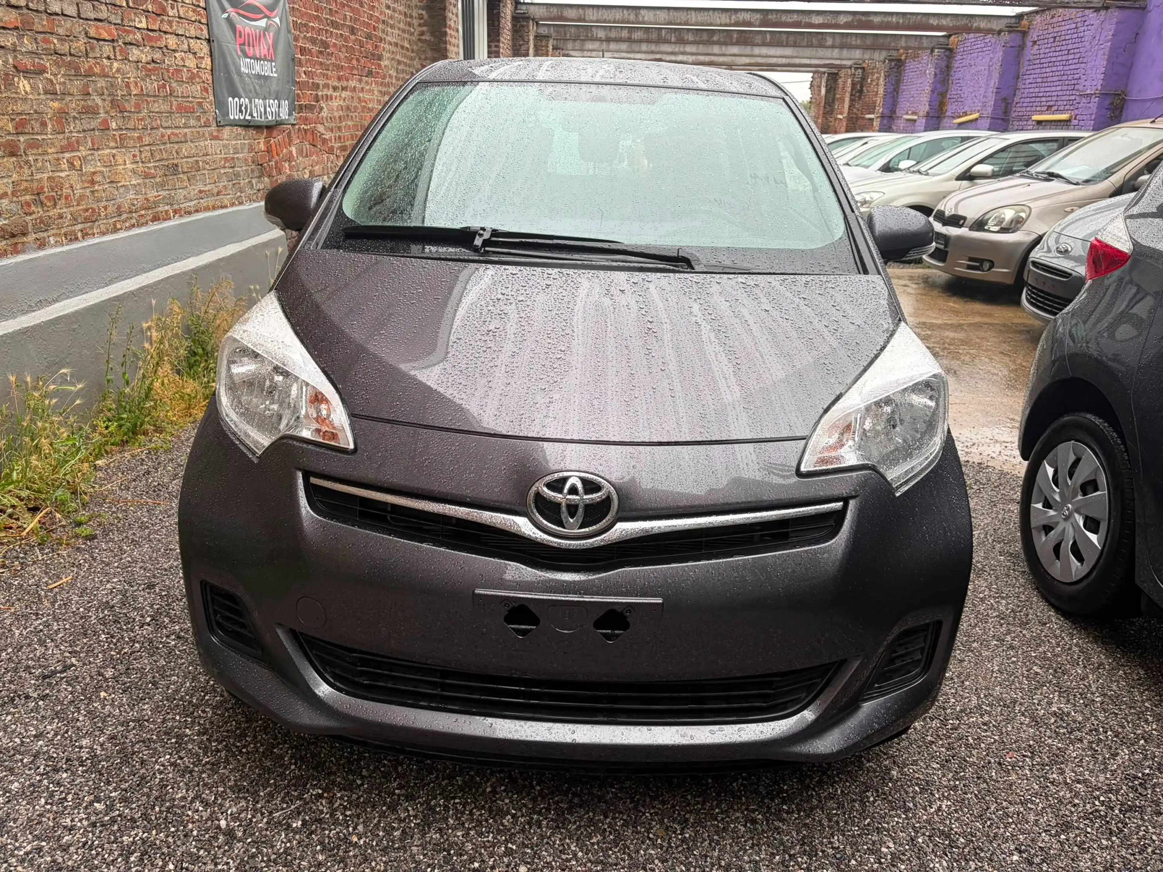 Toyota Verso-S Verso S 1.33 VVT-i 41000 km prêt à immatriculé — photo 6
