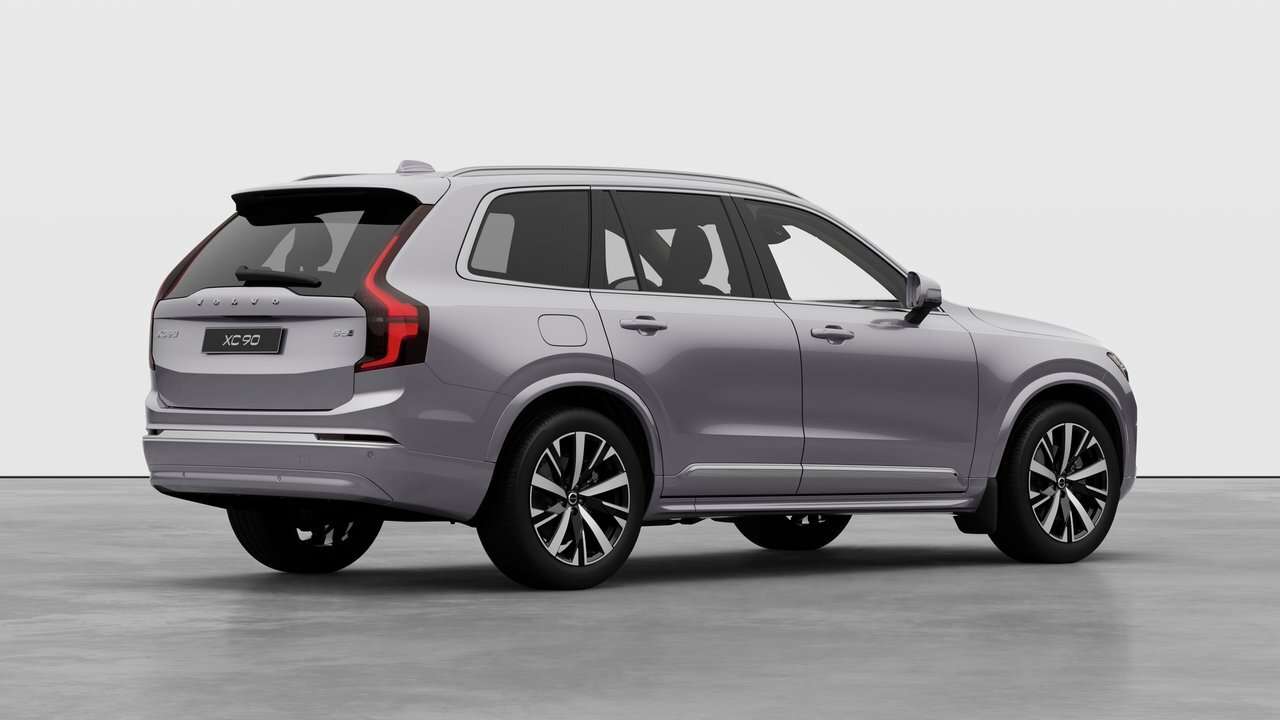 2026 Volvo XC90 Core 7-Seater (Bright Theme) alt 4