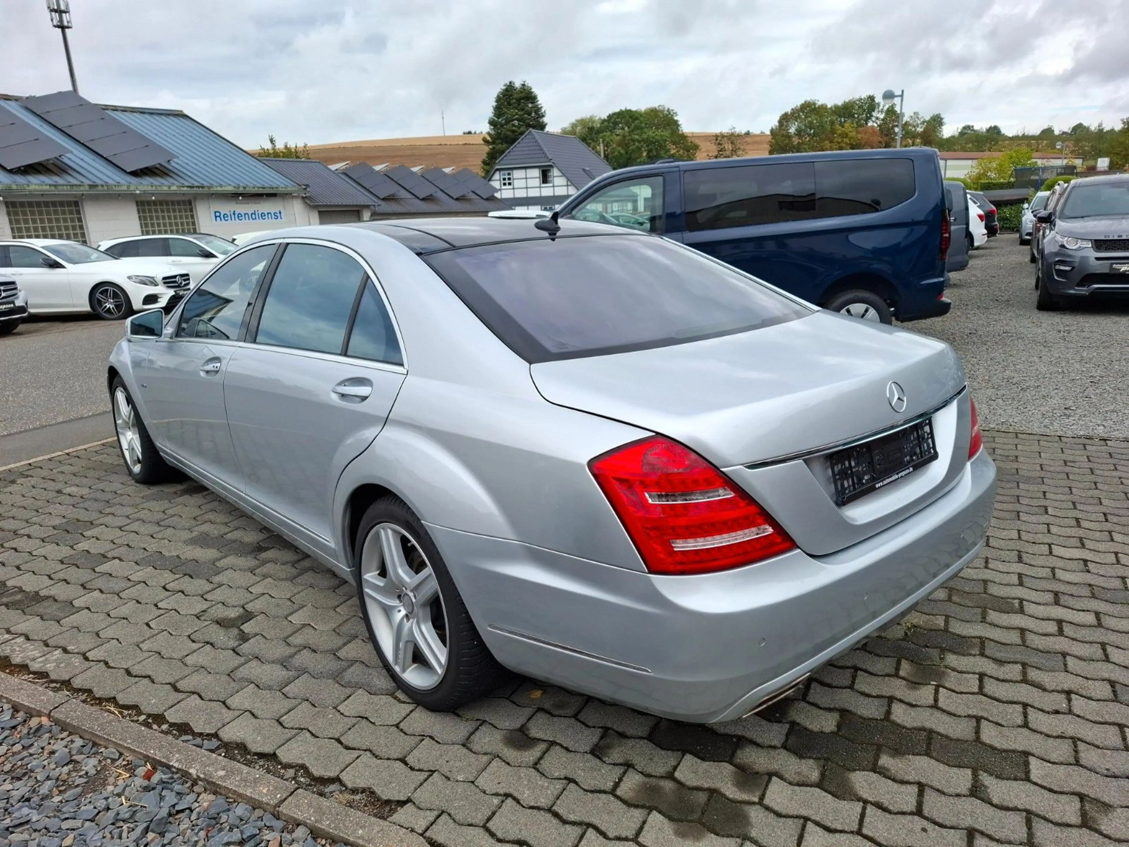 Mercedes-Benz S 500 S Lim. 4Matic Lang AHK MEMORY TV PANO — photo 4