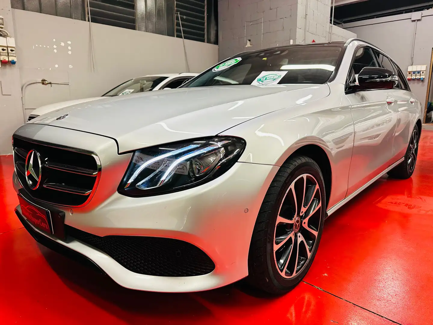 Mercedes-Benz E 220 CDI Premium Plus 9G Euro 6C Come Nuova Argent - 1