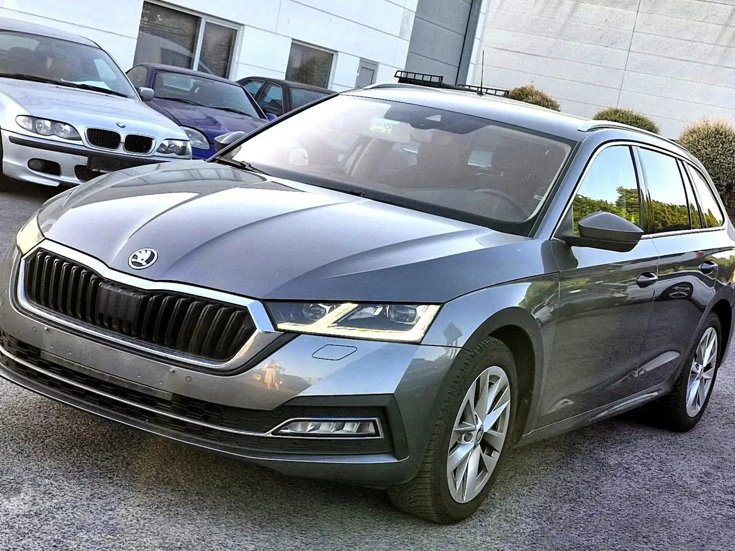 Skoda Octavia 1.0TSI eTec Clever AUTOMAAT LEDER VIRTUAL COCKPIT Gris - 1