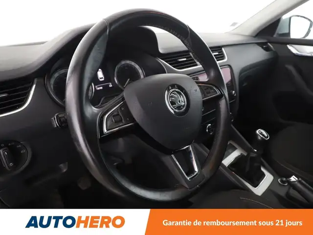 Skoda Octavia view 11
