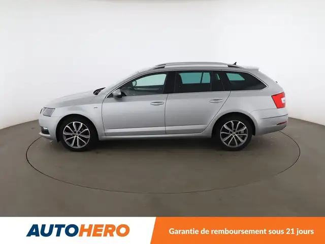 Skoda Octavia view 3