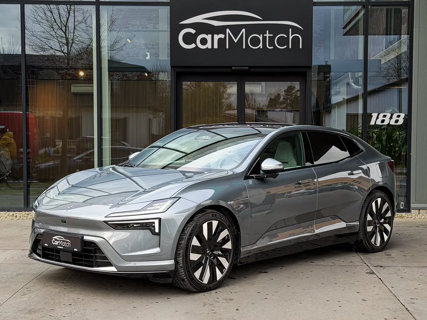 Polestar 4 Long Range Dual Motor - Nappa | Plus | Pilot | 21" Gris - 1